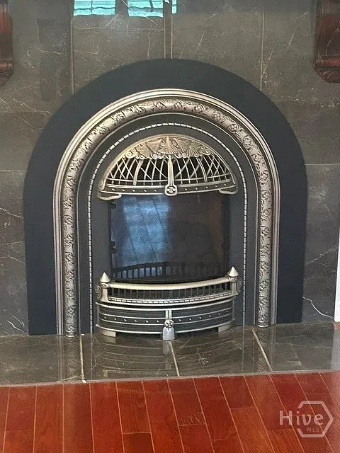3 bed, 2.5 bath, 1844 sqft, $3,000 — Photo 3