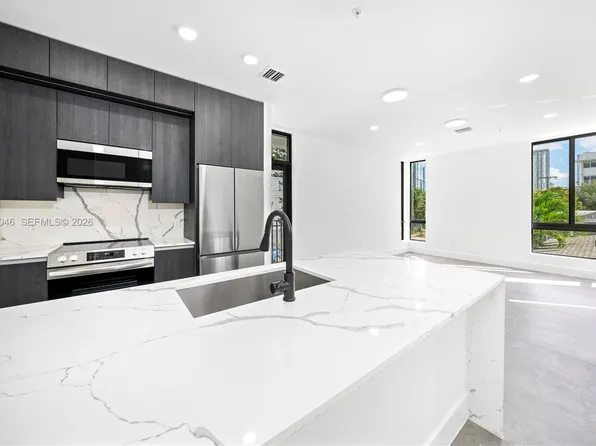 1780 NW 5th St, Miami, FL 33135