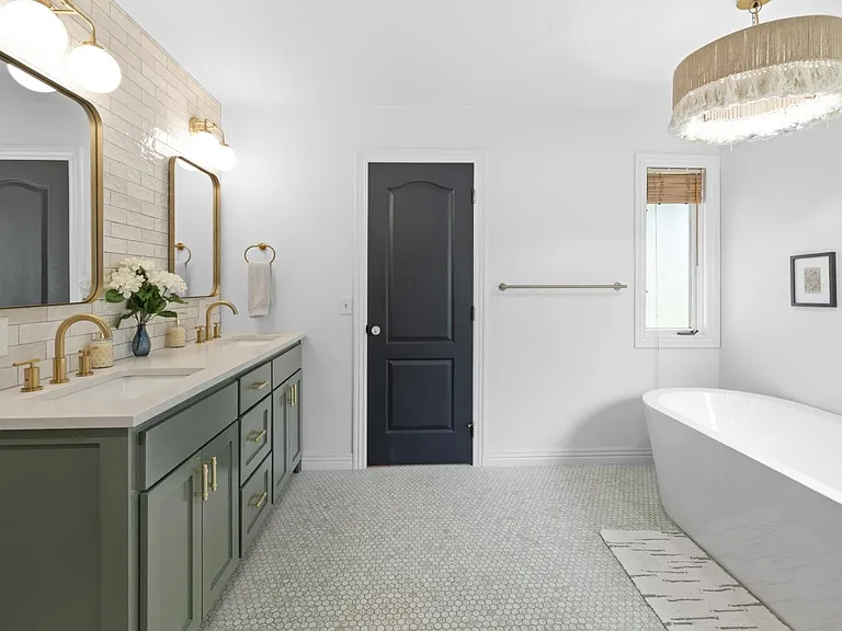 1704 Granada Dr — Photo 10