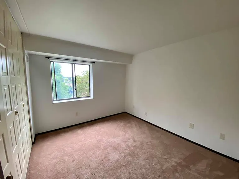 Wellington One Apartments — Photo 36