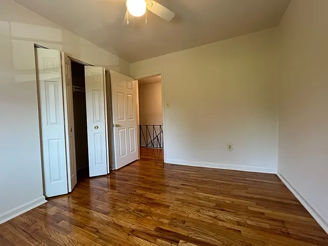 Riverdale Village Apartments — Photo 17