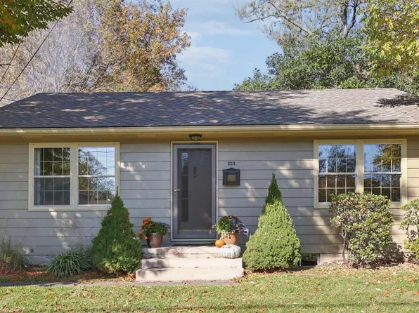 324 E Maple St, Granville, OH 43023