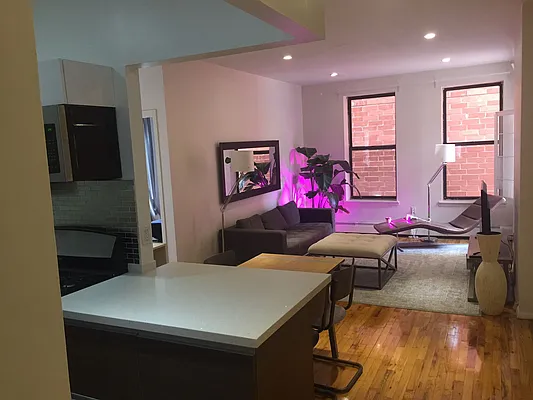 Rented by Owner | media 18