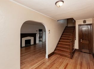 5810 Ingersoll Ave, Des Moines, IA 50312