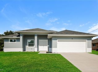 55 Tena Ave S, Lehigh Acres, FL 33976