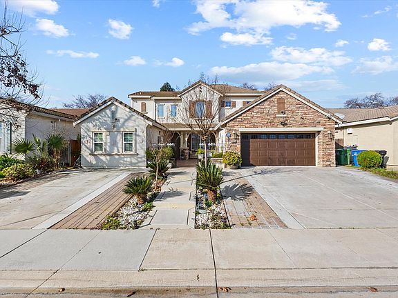 2nd image of 9820 Spring View Way