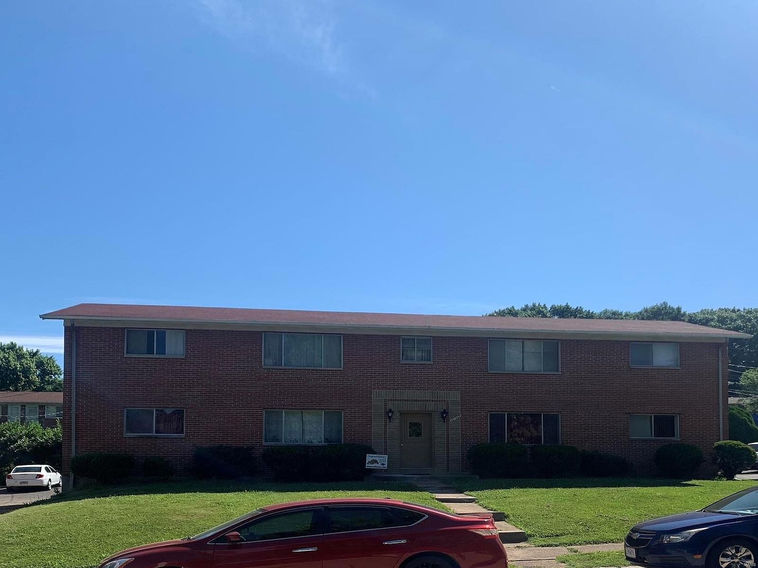 10968 Whitehall Manor Dr, Bridgeton, MO 63044 | Zillow