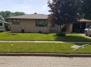 716 Geddes Ave, Winthrop Harbor, IL