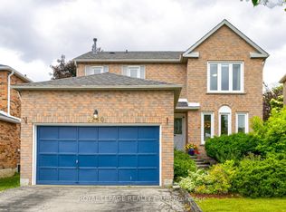 3260 Bethune Rd, Mississauga, ON L5L 4P8