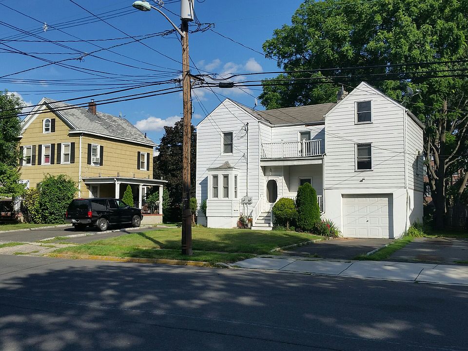 2nd image of 329 And 333 Front St