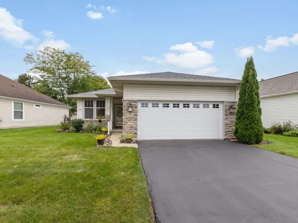 12675 Oak Grove Dr, Huntley, IL 60142