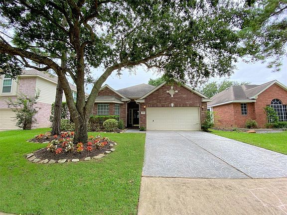 2nd image of 23755 River Place Dr