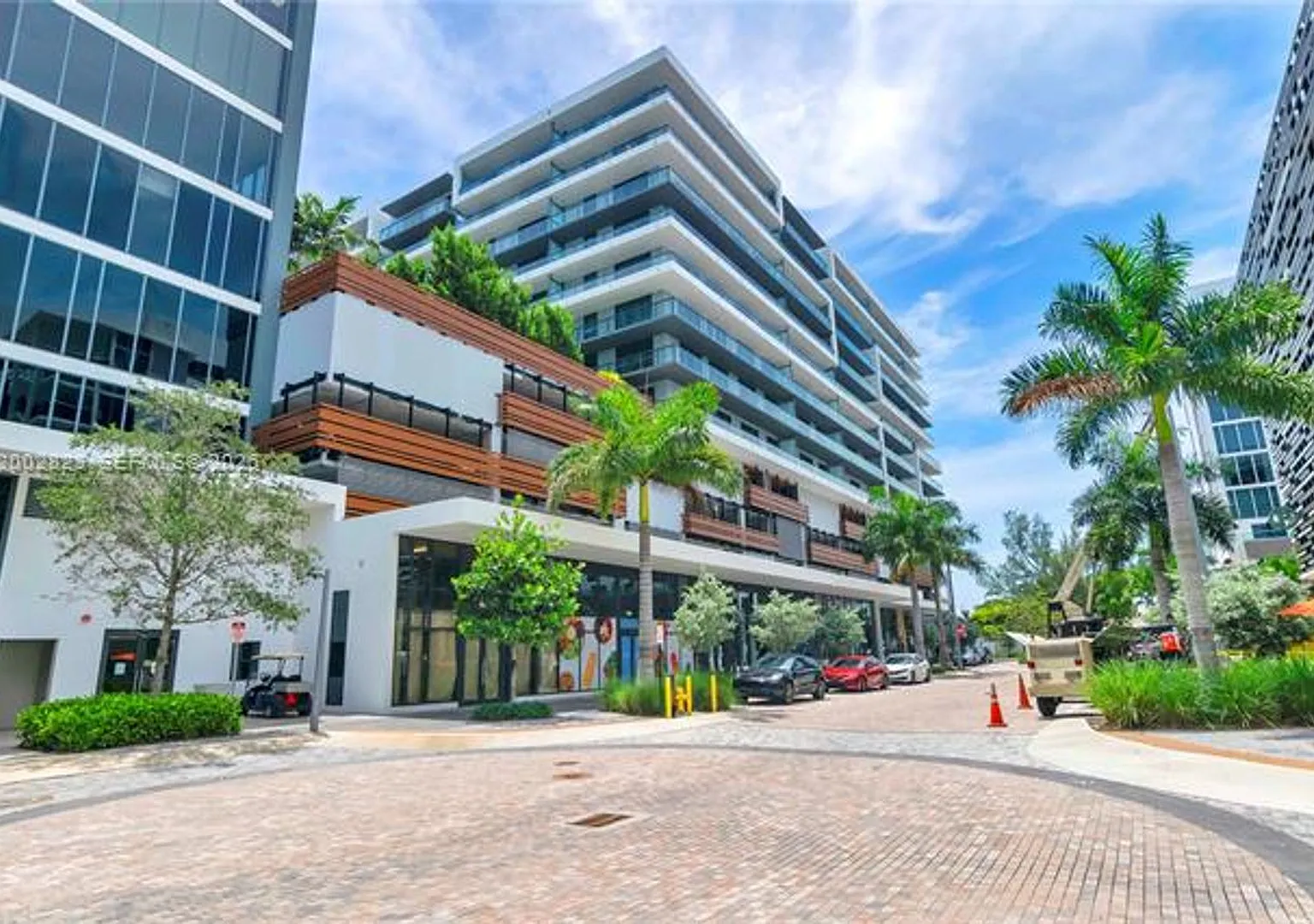 2960 NE 207th St cu-705, Aventura, FL 33180 — Photo 2