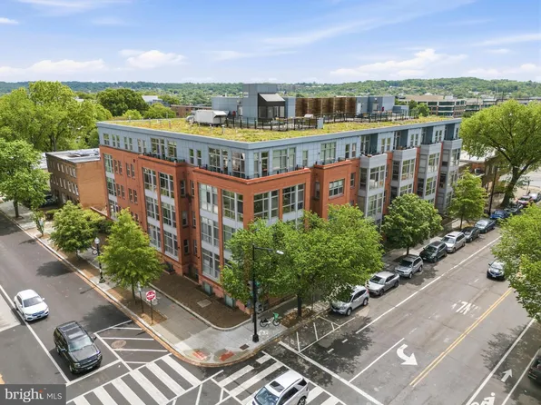 900 11th St SE Unit 410, Washington, DC 20003