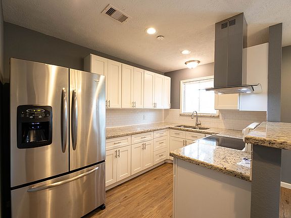 1012-MCCALL-KITCHEN_01182023