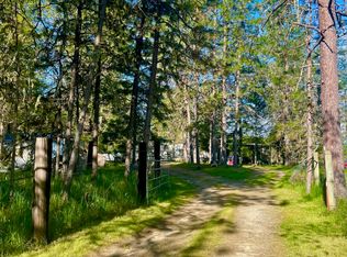 2740 Russell Rd, Merlin, OR 97532