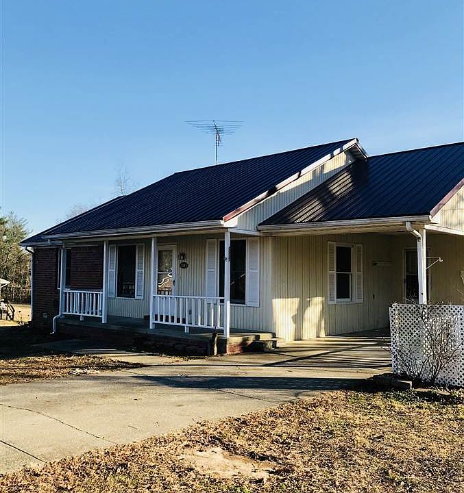 1st image of 371 Hillview Dr