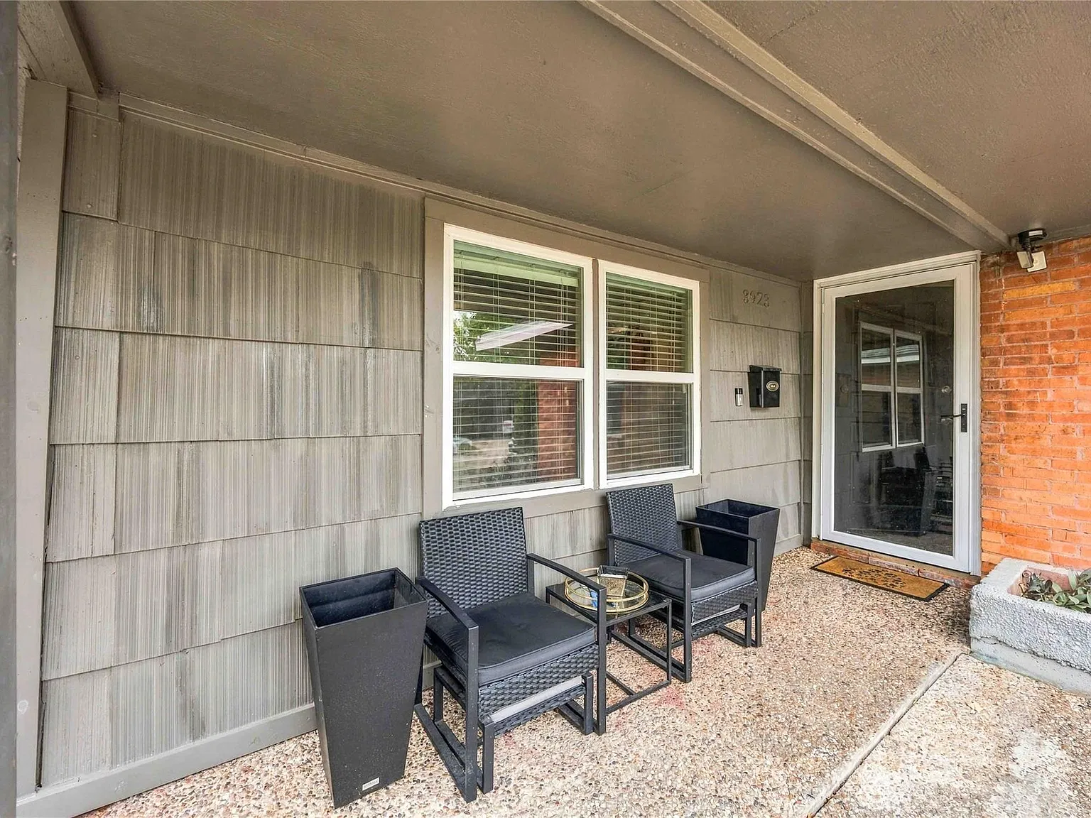3 bed, 2.0 bath, 1316 sqft, $1,950 — Photo 3