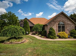 132 Sarah Elizabeth Way, Taylorsville, KY 40071