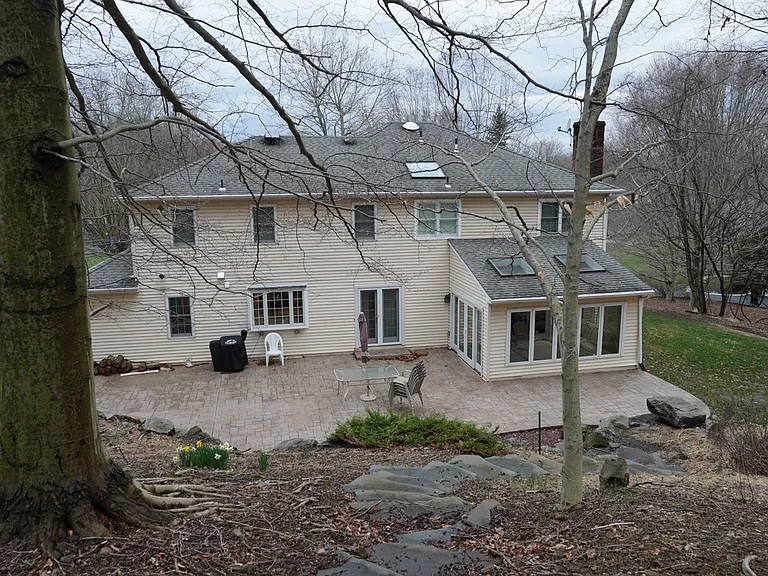 12 Raven Dr — Photo 13