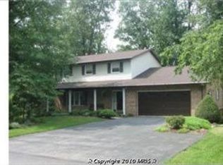 1468 Nittany Dr, Chambersburg, PA 17202