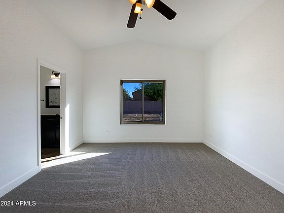 5th image of 42039 W HILLMAN Drive