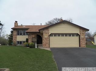 655 96th Ln NE, Blaine, MN 55434