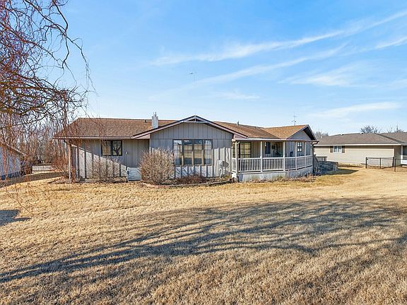 3rd image of 84 Main St