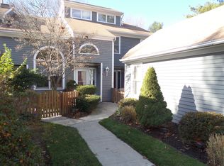 173 Grandview Ln, Mahwah, NJ 07430