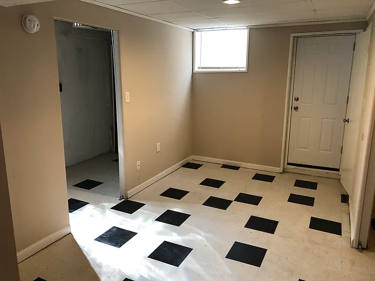 1760 Langport Ave — Photo 22