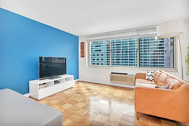 333 East 45th Street