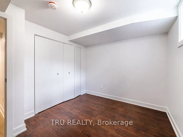 2424 Iris St #B — Photo 14