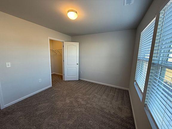 4th image of 204 Taylors Creek Way