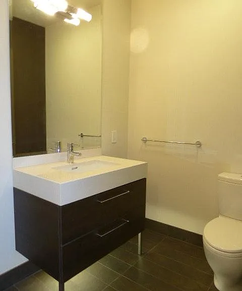 2652 Harrison St #303 — Photo 7