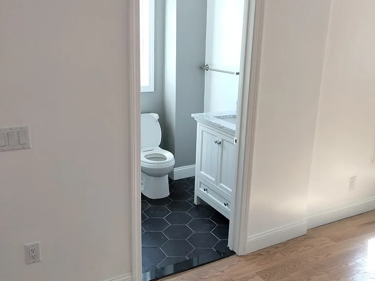 88 Reed St #2 — Photo 16