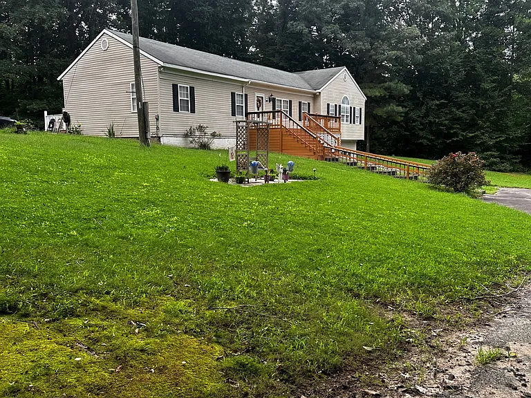 265 Byrds Ln — Photo 2