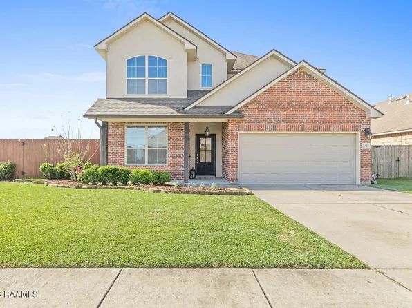 532 Cautillion Dr, Youngsville, LA 70592