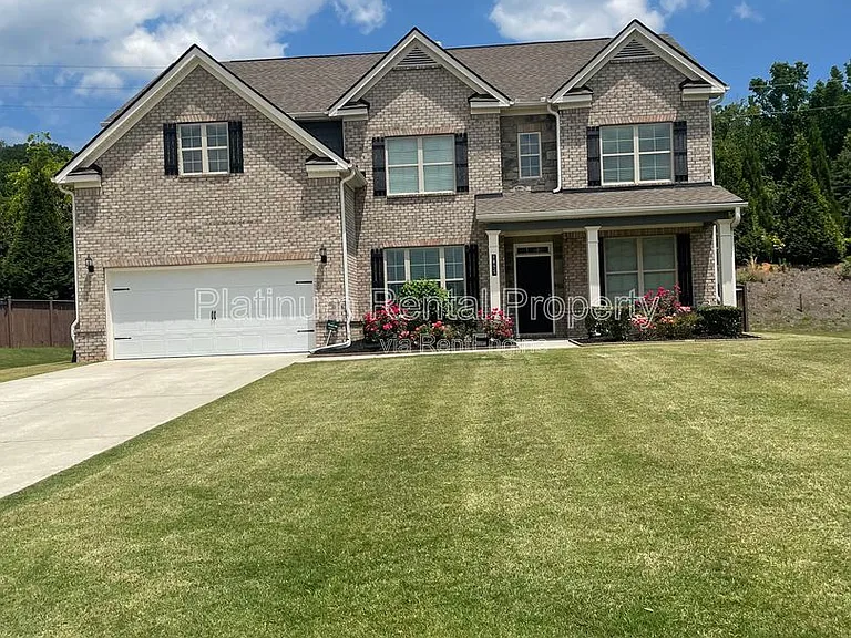 1825 Dahlia Dr — Photo 1