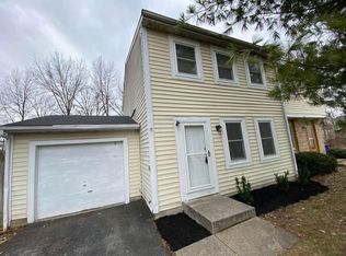 7571 Pickett Ln #7571, Columbus, OH 43235