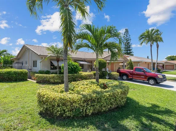 7615 NW 66th Ter, Tamarac, FL 33321