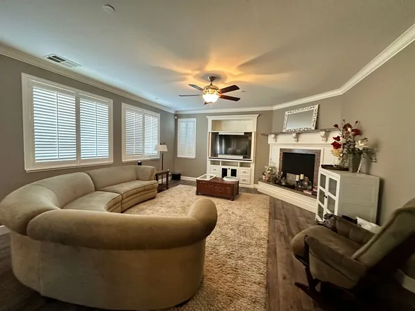 33590 Mallard St, Woodland, CA 95695