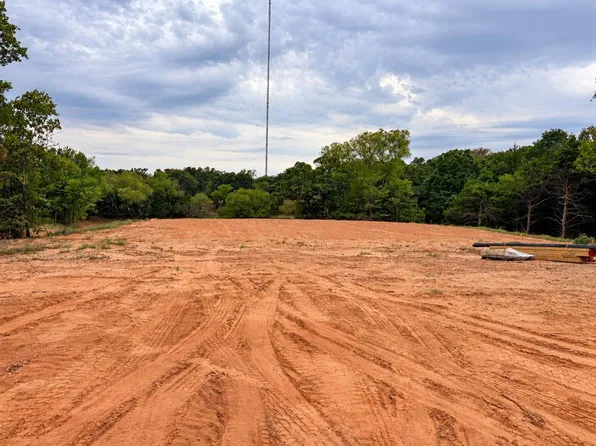 870301 Red Stone Cir, Chandler, OK 74834