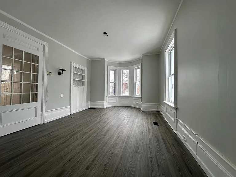 57 Marmora St #A — Photo 7