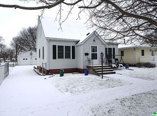 314 S Rutledge St, Paullina, IA 51046