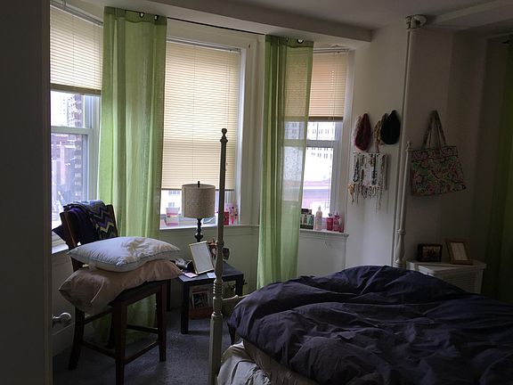 4th image of 1327 Spruce St APT 9E