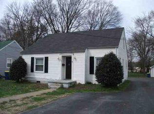 708 W 7th St, Russellville, KY 42276