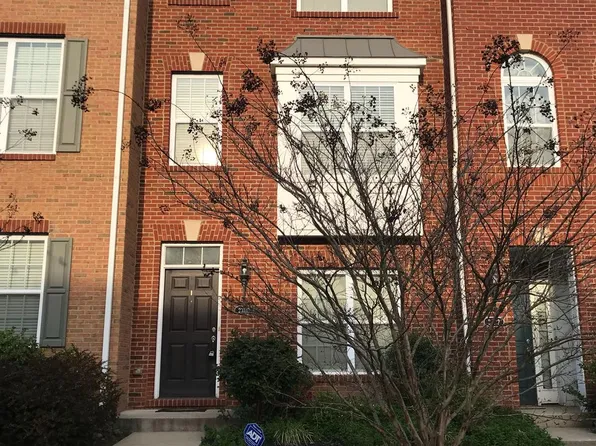 23110 Dunlop Heights Ter, Ashburn, VA 20148
