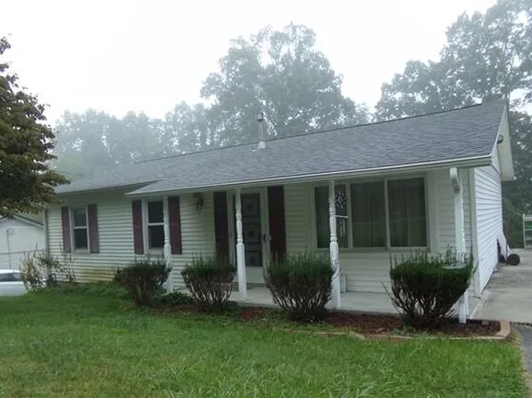 805 Wildwood Ave, Lewisburg, WV 24901