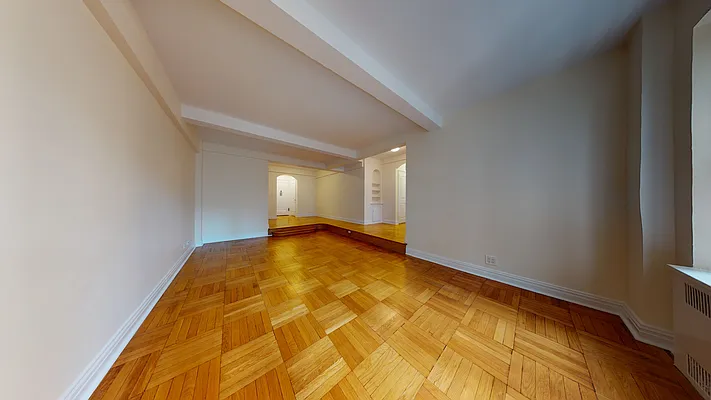 Rented by Bond New York | media 3