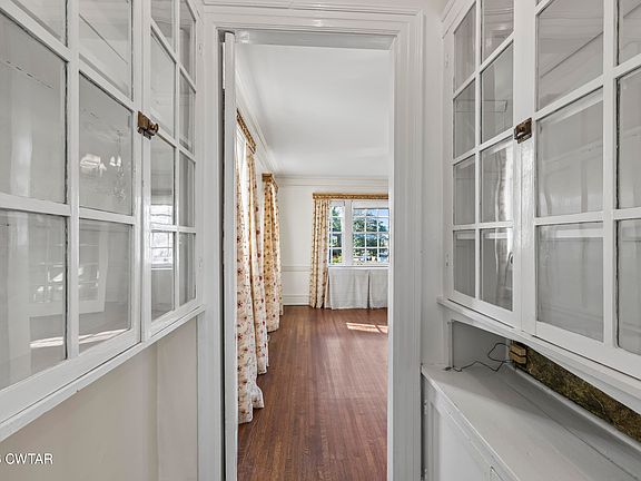 12th image of 3 Northwood Ave